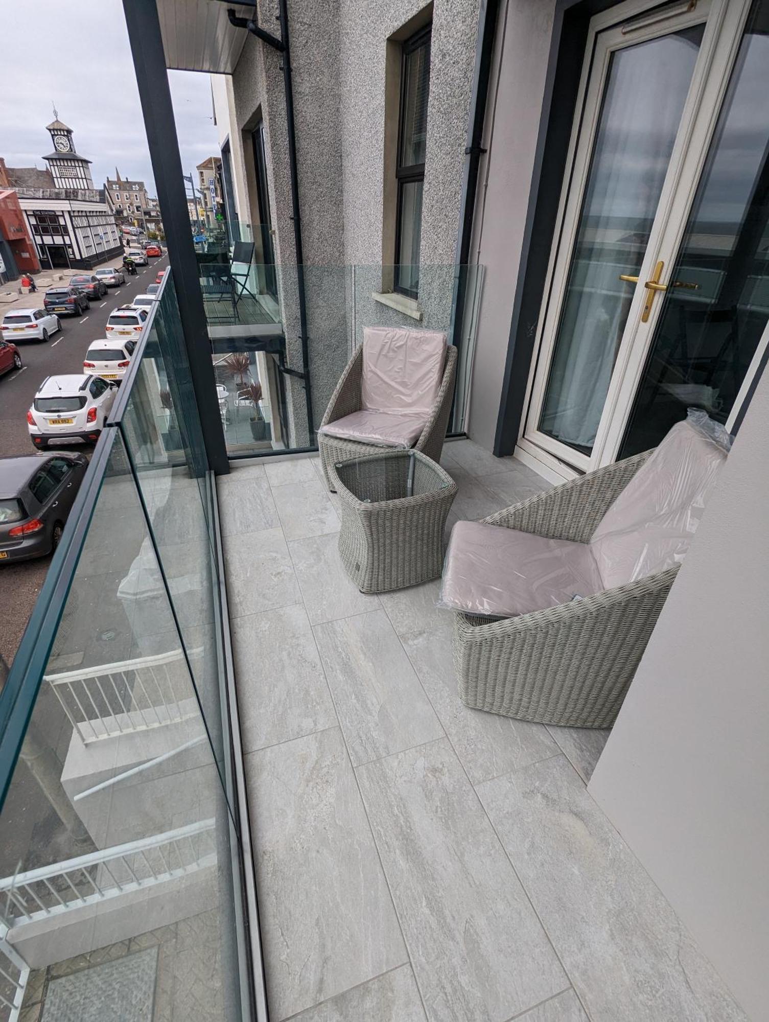 In The Heart Of Portrush - Beautiful Viewsアパートメント 部屋 写真